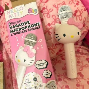 Hello Kitty Pink and White Karaoke Microphone